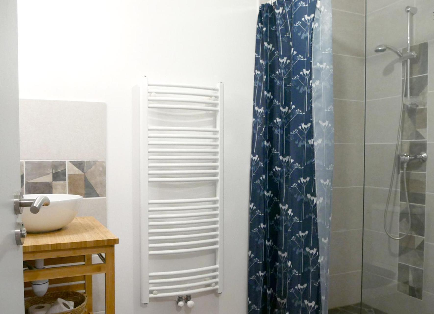 Charmante Suite Independante En Maison De Village Лорьоль-сюр-Дром Экстерьер фото